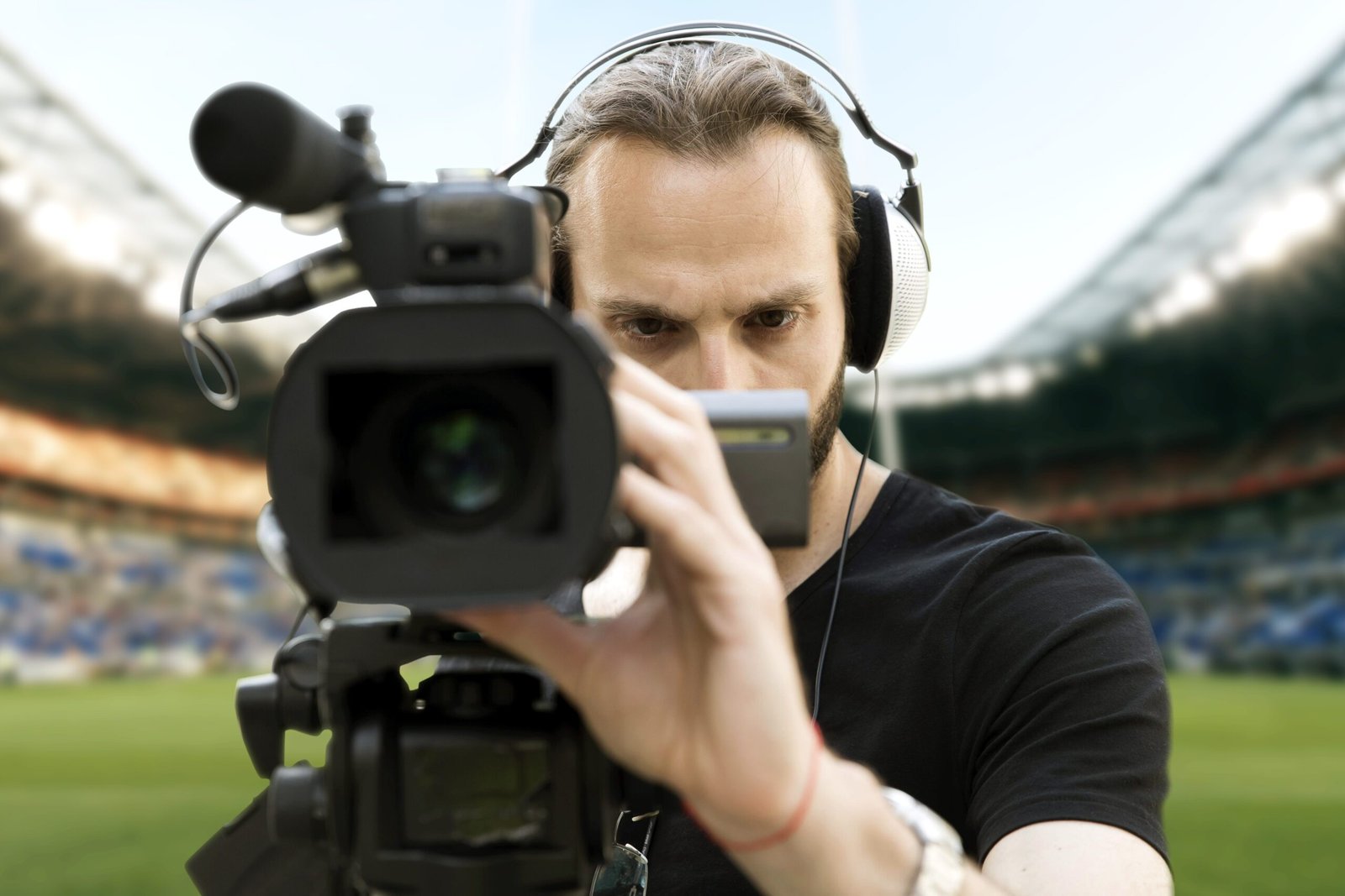 Professional sports photographer capturing action media at 7v7 football tournaments loudoun county
